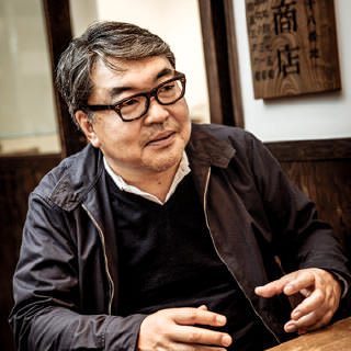 あじおかよしろう