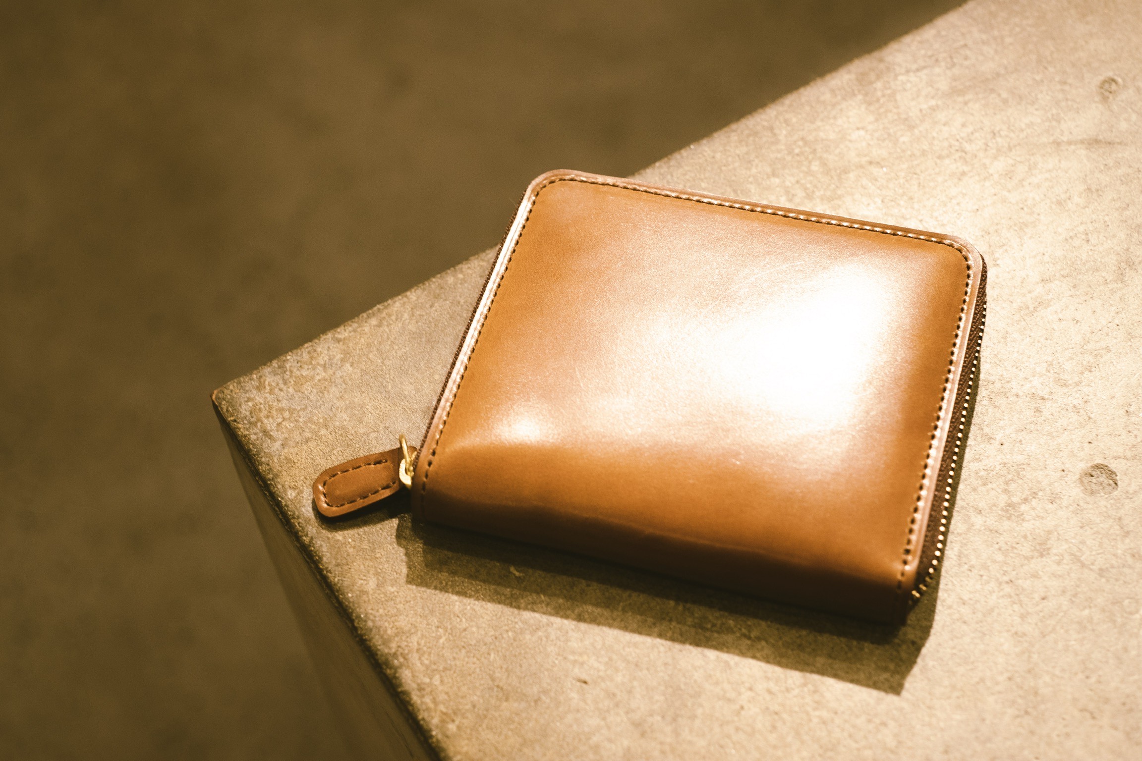 大阪店限定　コンパクトジップウォレット受注スタート　その1