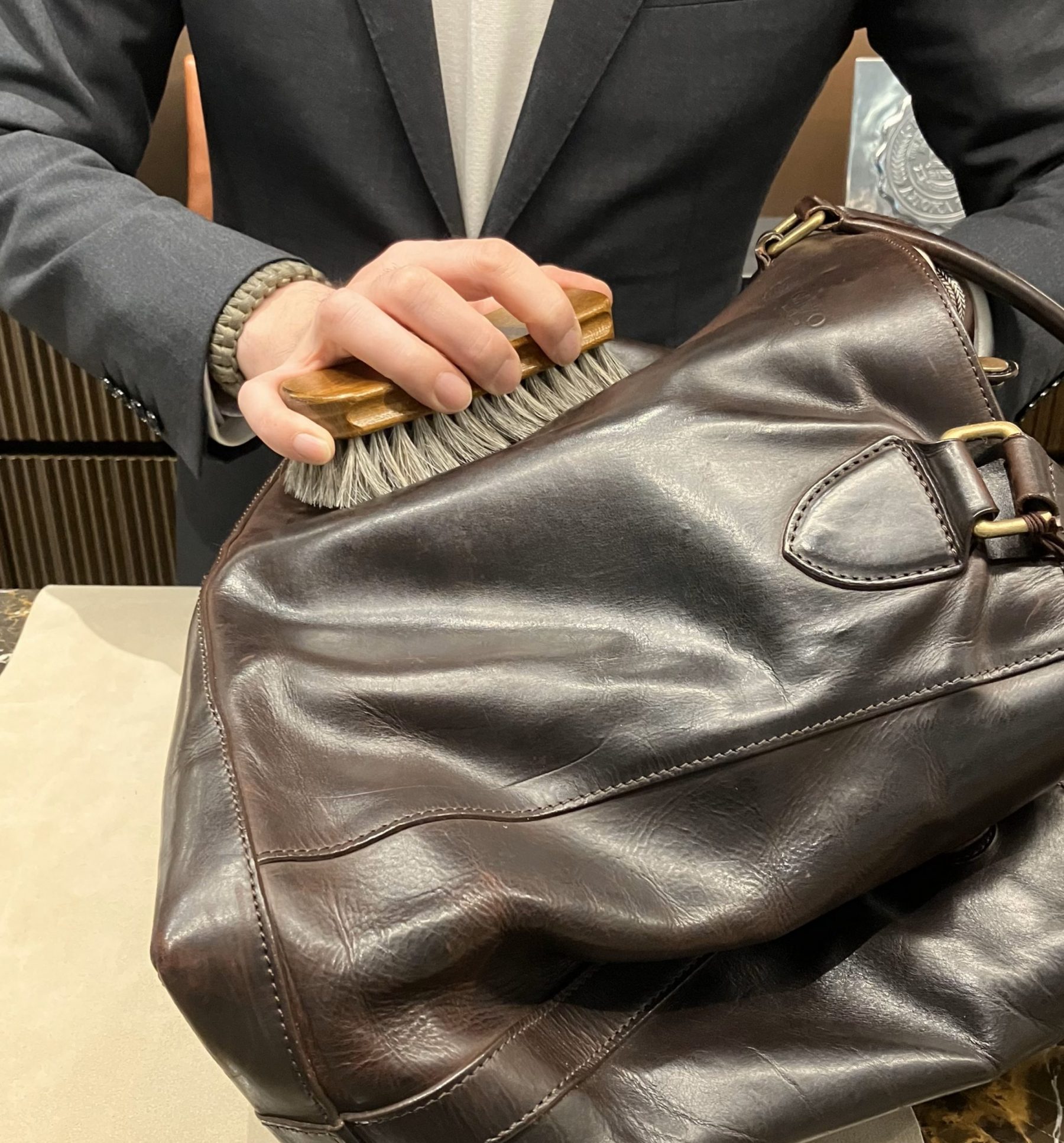 新宿髙島屋店　レザーケア相談会開催