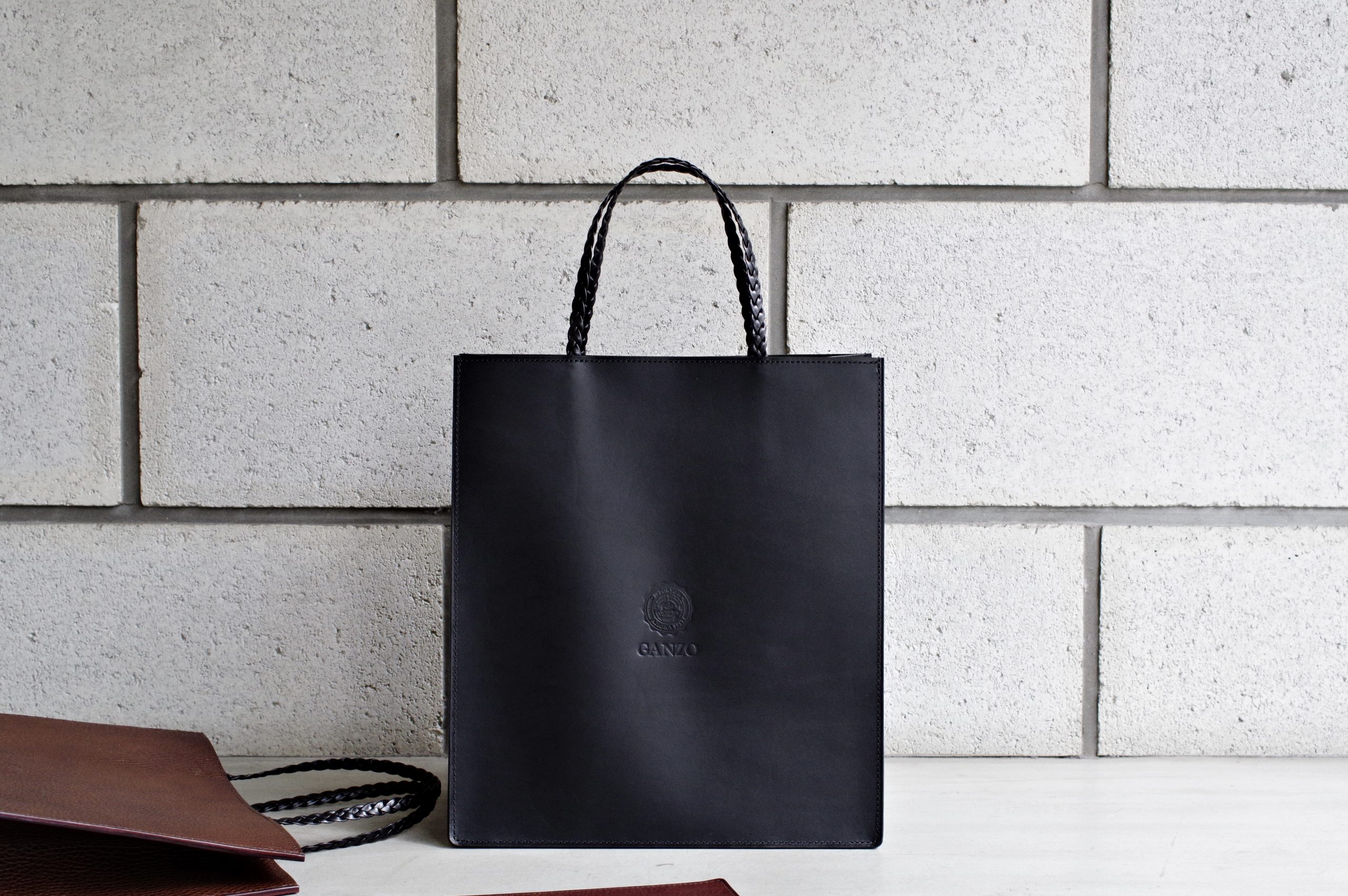 2024年度大阪店限定『ガンゾレザーショッパー』